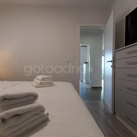 Apartman Sea View Leana *