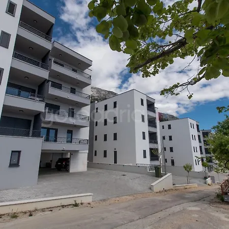 Sea View Leana Макарска