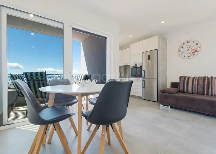 Apartmán Sea View Leana *