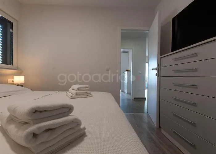 Apartmán Sea View Leana *